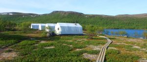 Campamento en el Río Drozdovka, Península de Kola, Rusia
