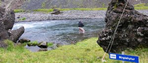 Fly fishing in for salmon in the Leirvogá River